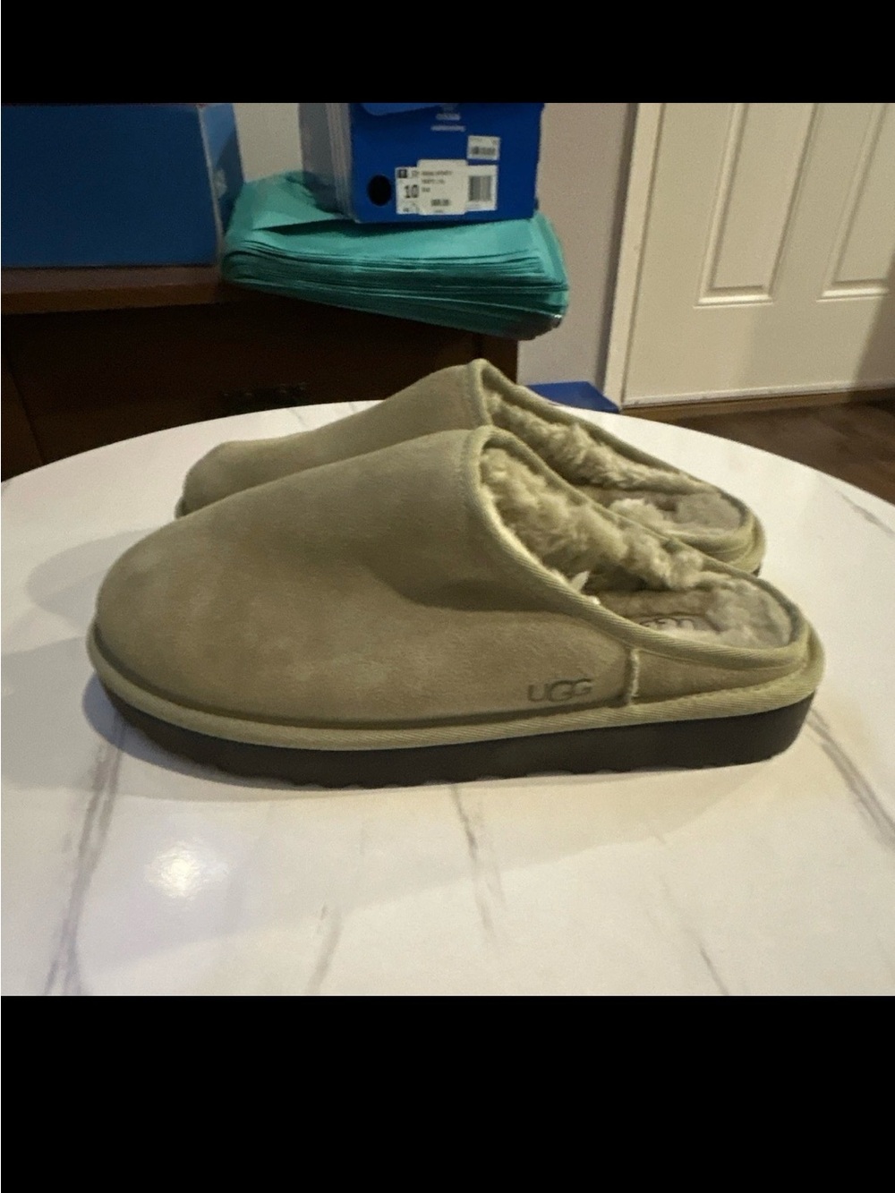 UGG Classic Slip-On Men’s 7 Suede Shearling Slippers 1129290 Green New